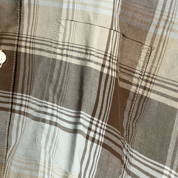 Patagonia | Men’s Organic Cotton Brown Plaid Button Down Shirt Front Pocket - Picture 3 of 4